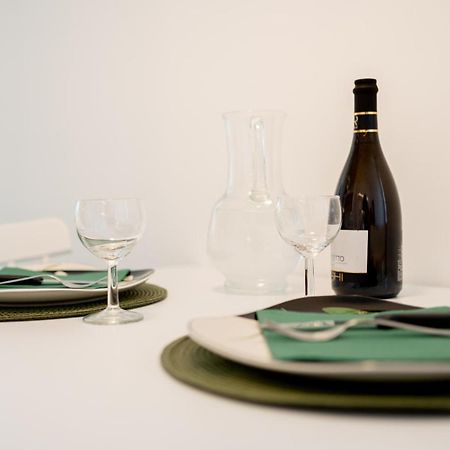 Oliva Apartment Imperia Eksteriør billede
